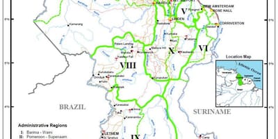 মানচিত্র গিয়ানা দেখাচ্ছে দশ প্রশাসনিক অঞ্চল